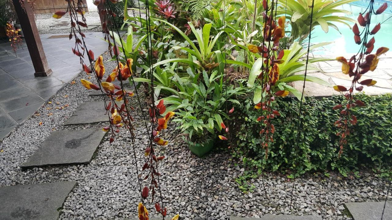 Suites Beija-Flor Araquari Exteriör bild